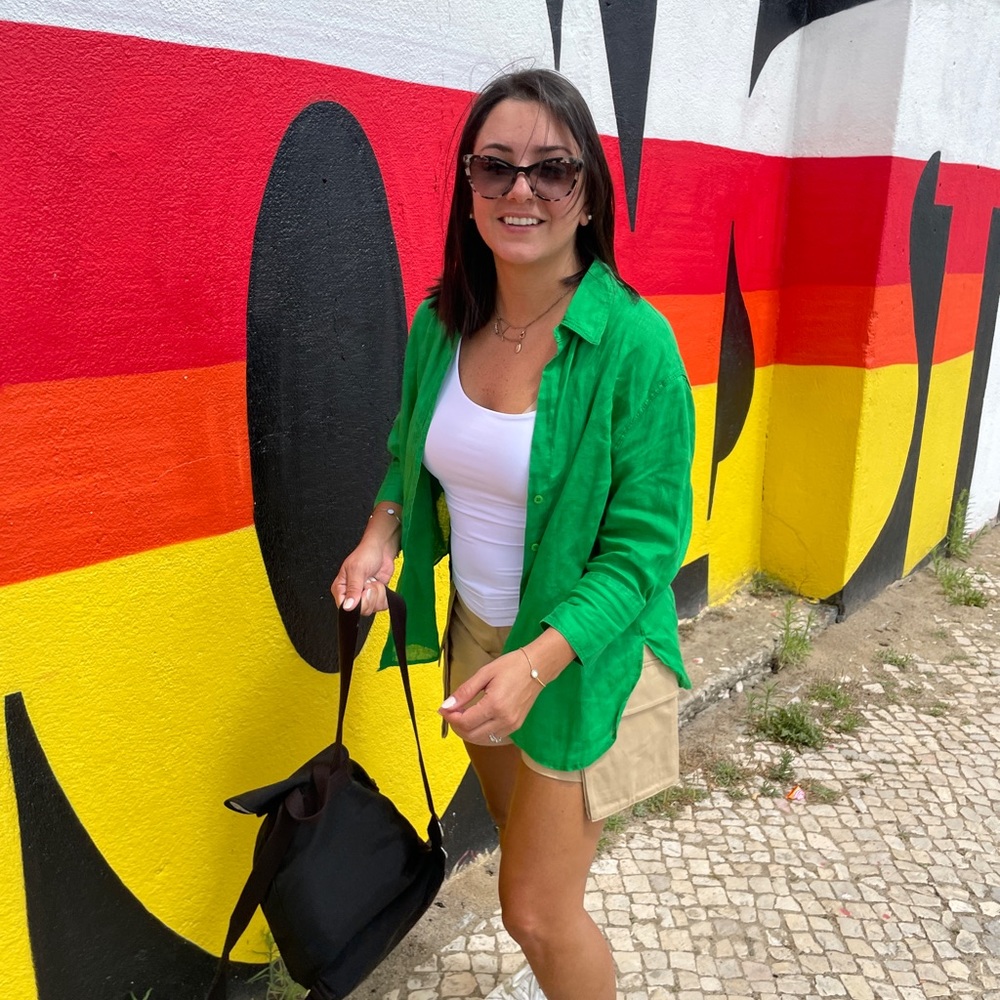 Meet your Posher, Adriana